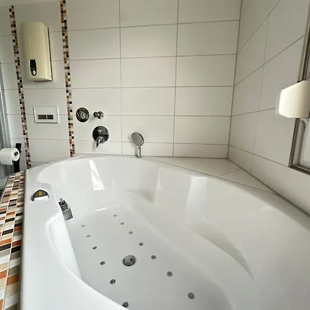 Lacasa 03 Zentral,vw Nah,top Ausstattung,design *